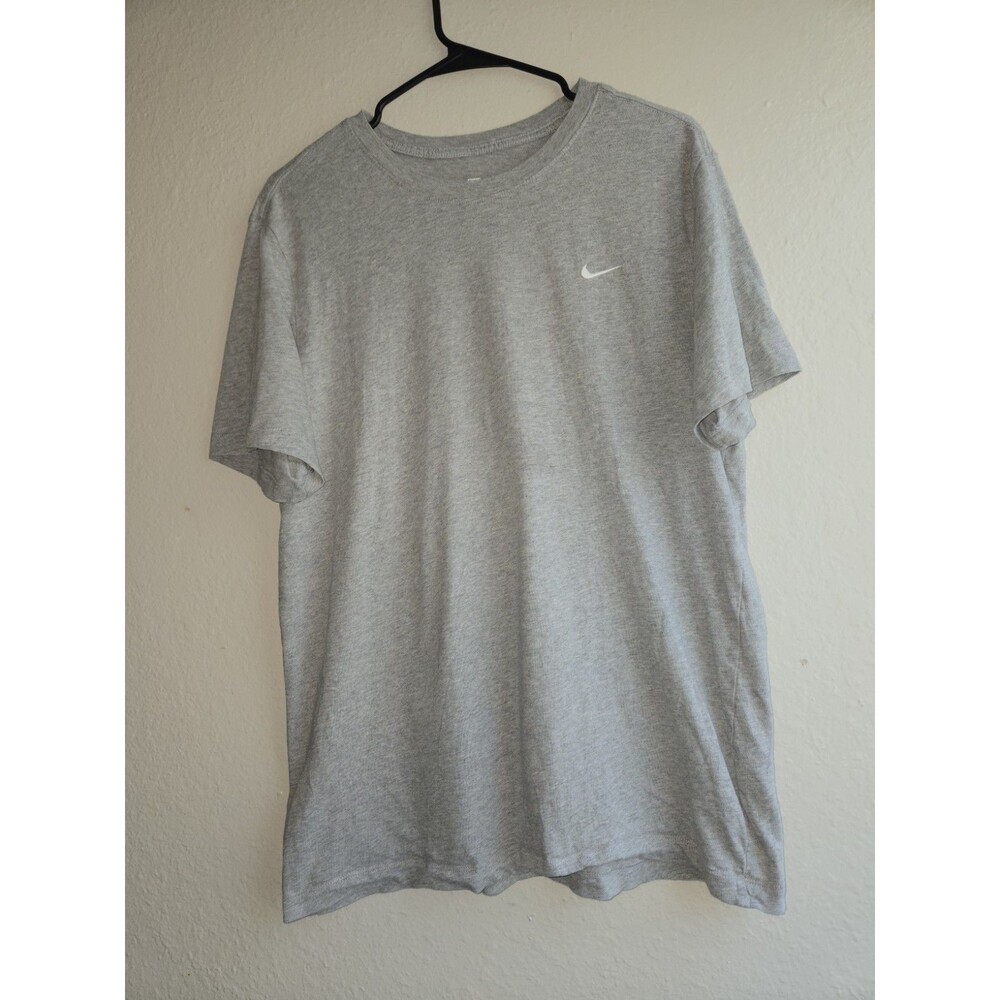 Nike Men's Small Swoosh Logo T-Shirt Gray Size L | 100% Cotton
